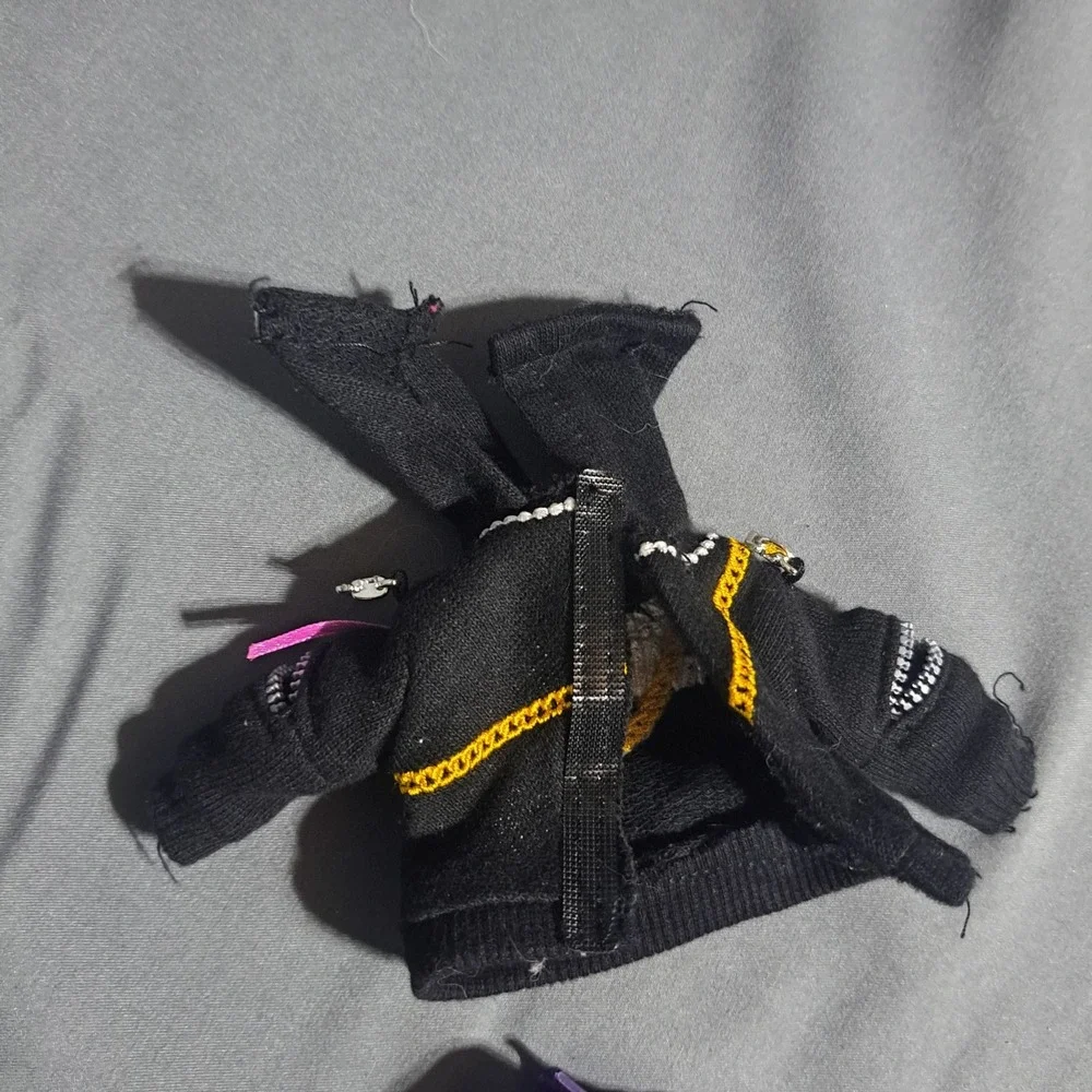 Rainbow High Emi Vanda Hoodie and‎ Boots Black Purple Fashion Doll Accessories